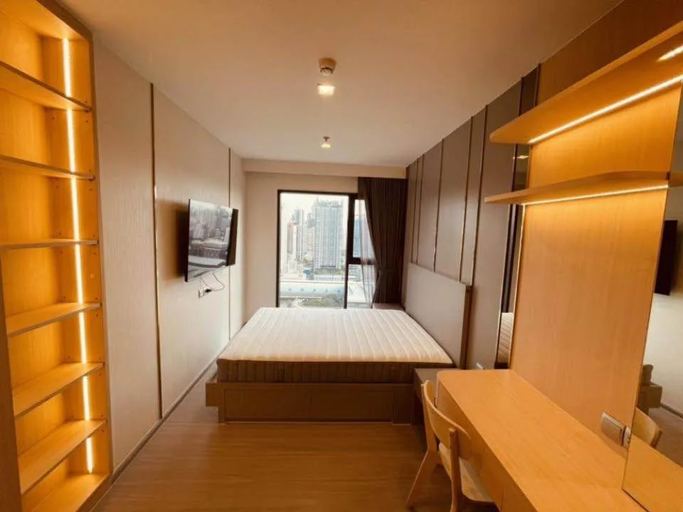 Property photos for Life Asoke Hype