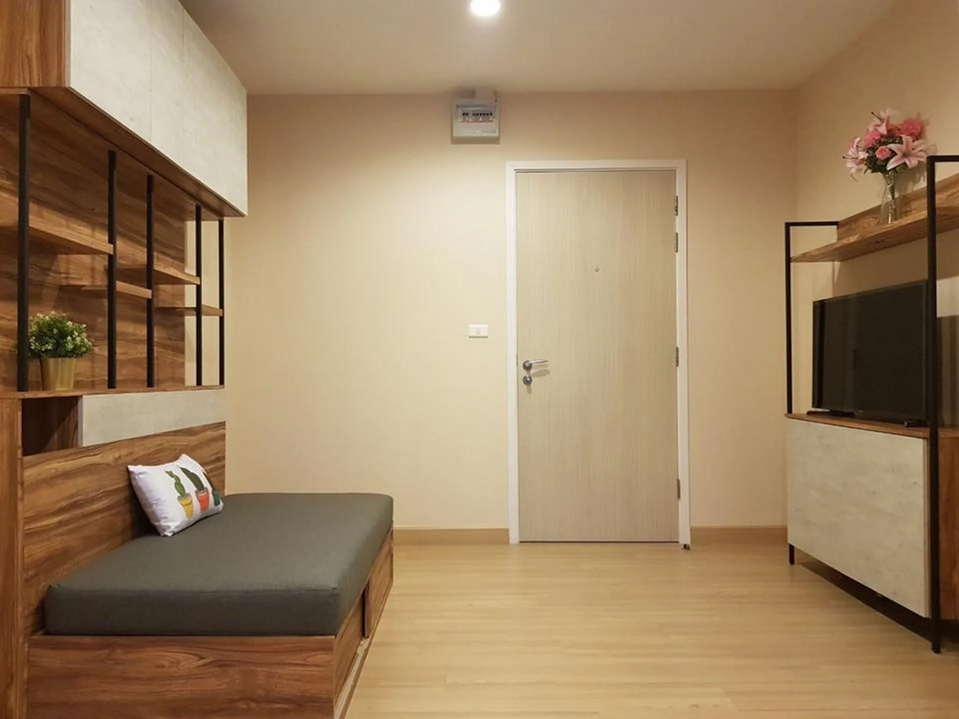 Property photos for Motif Condo