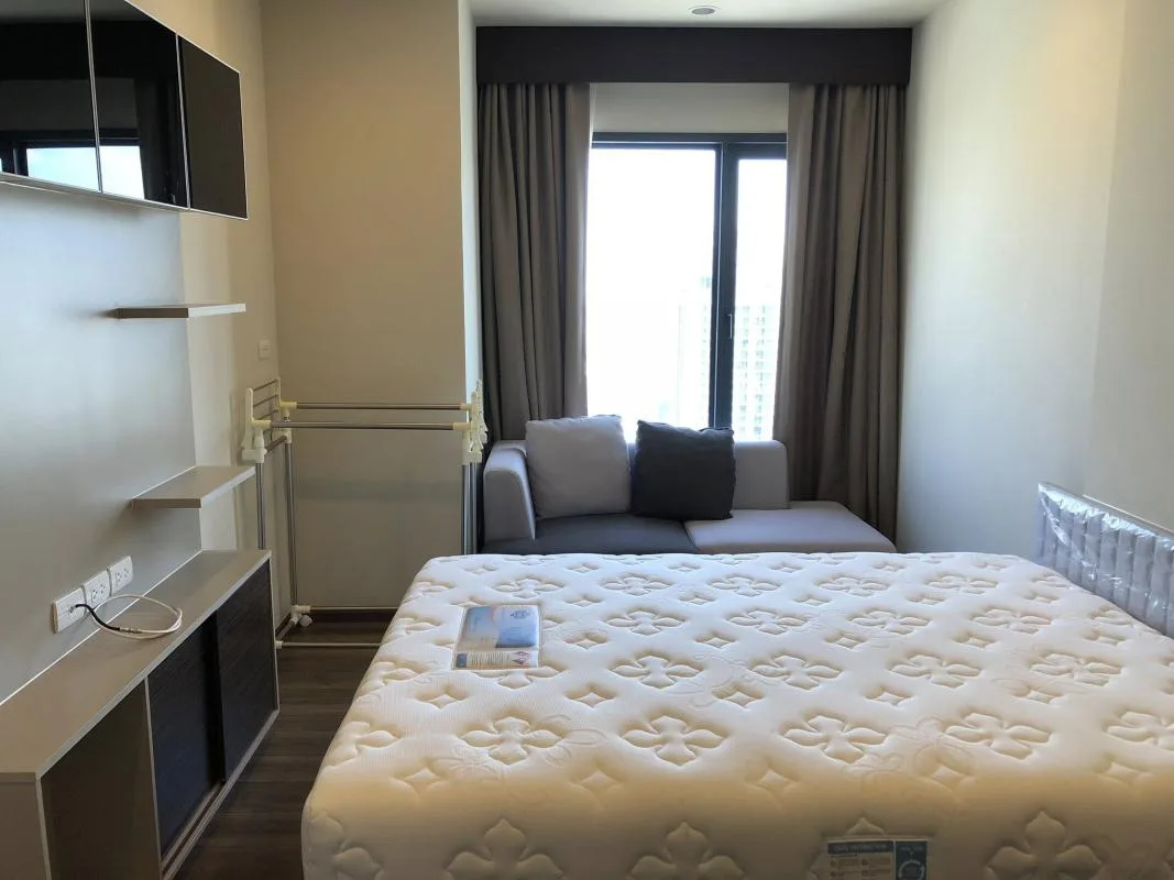 Property photos for Onyx Phaholyothin