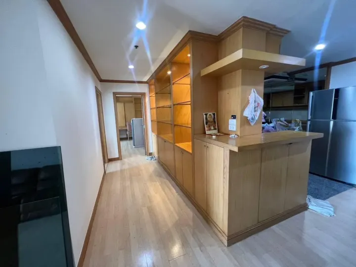 Property photos for Silom Suite