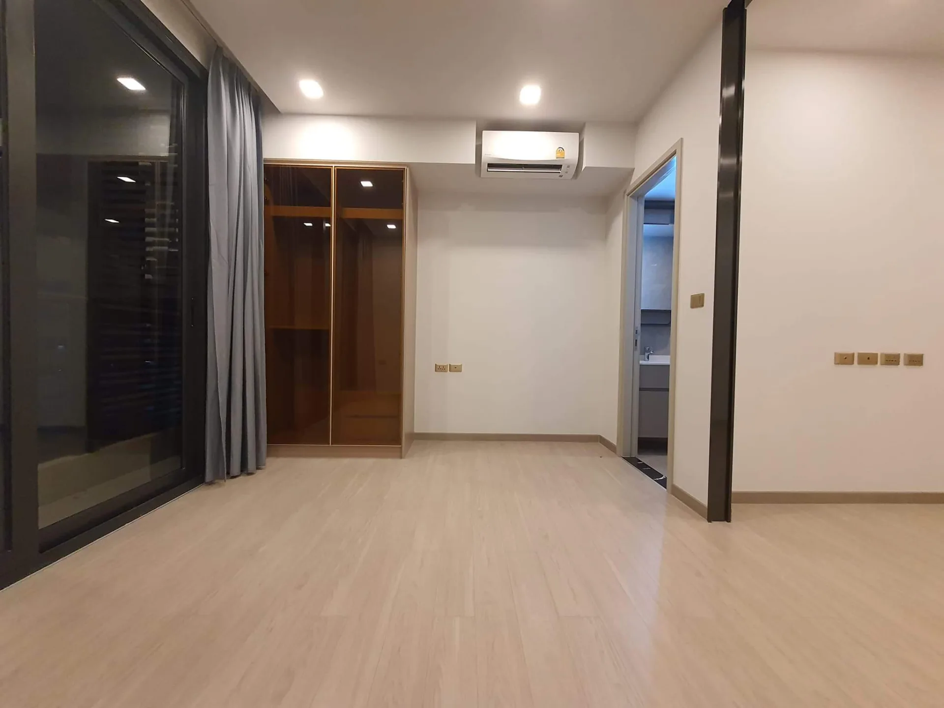 Property photos for One 9 Five Asoke - Rama 9