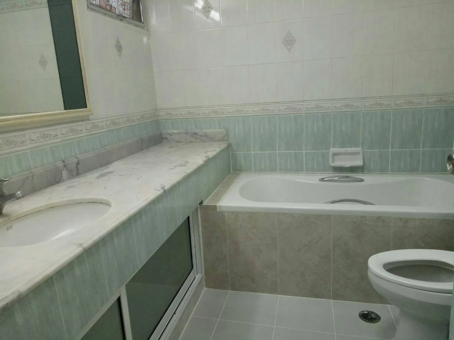 Property photos for Tai Ping Towers