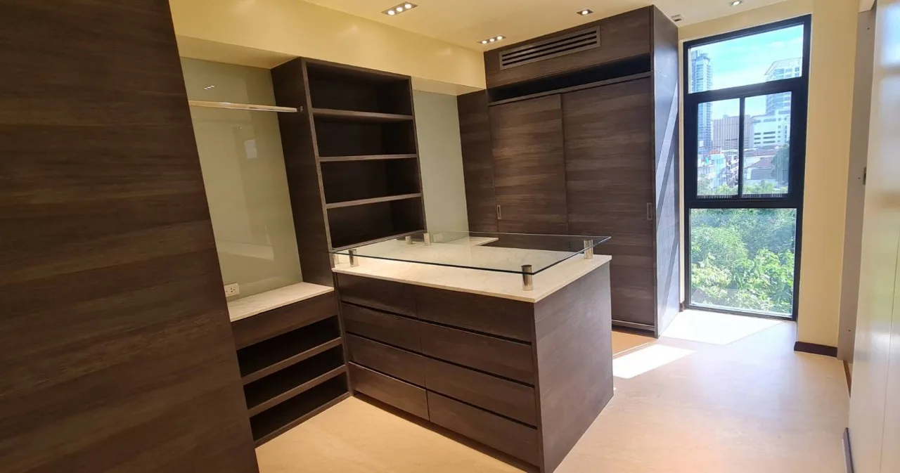 Property photos for Penthouse Condominium