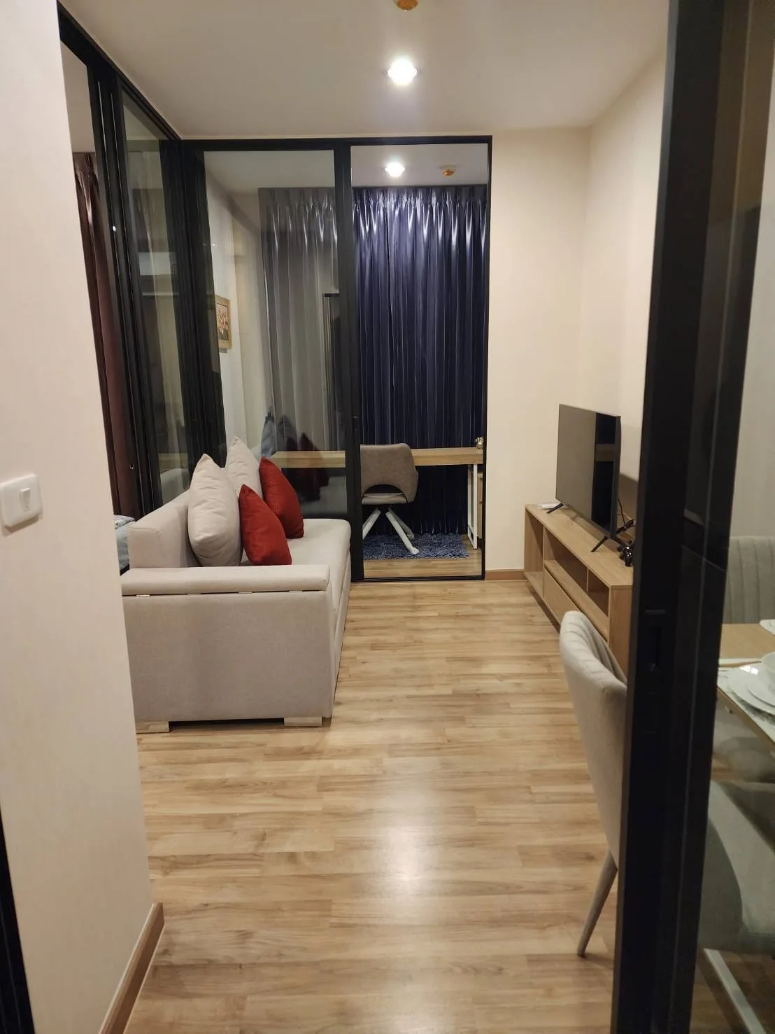 Property photos for Niche Mono Charoen Nakorn