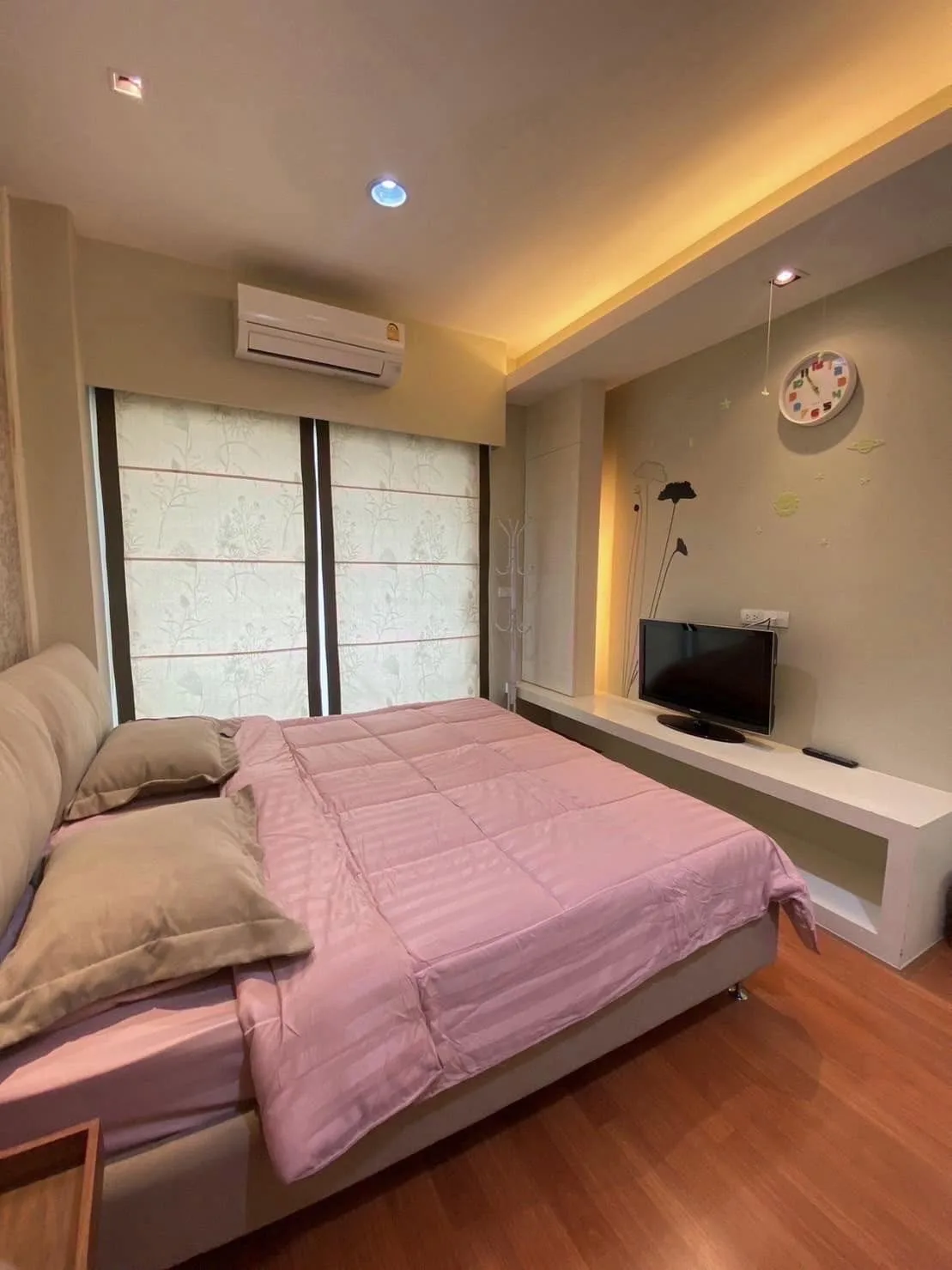Property photos for The Four Wings Residence Srinakarin