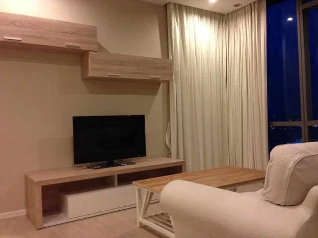 Property photos for The Room Sukhumvit 21