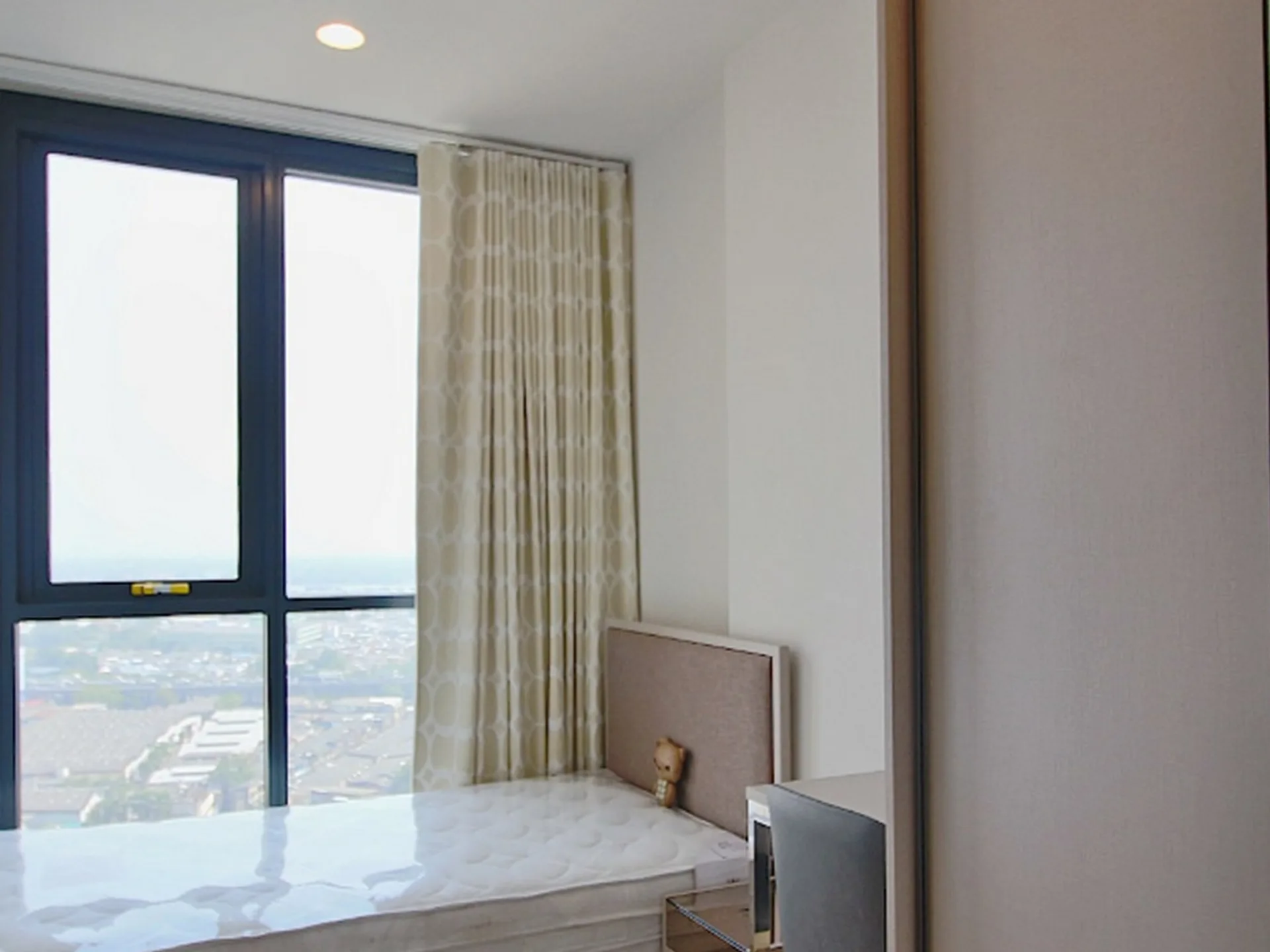 Property photos for OKA HAUS Sukhumvit 36
