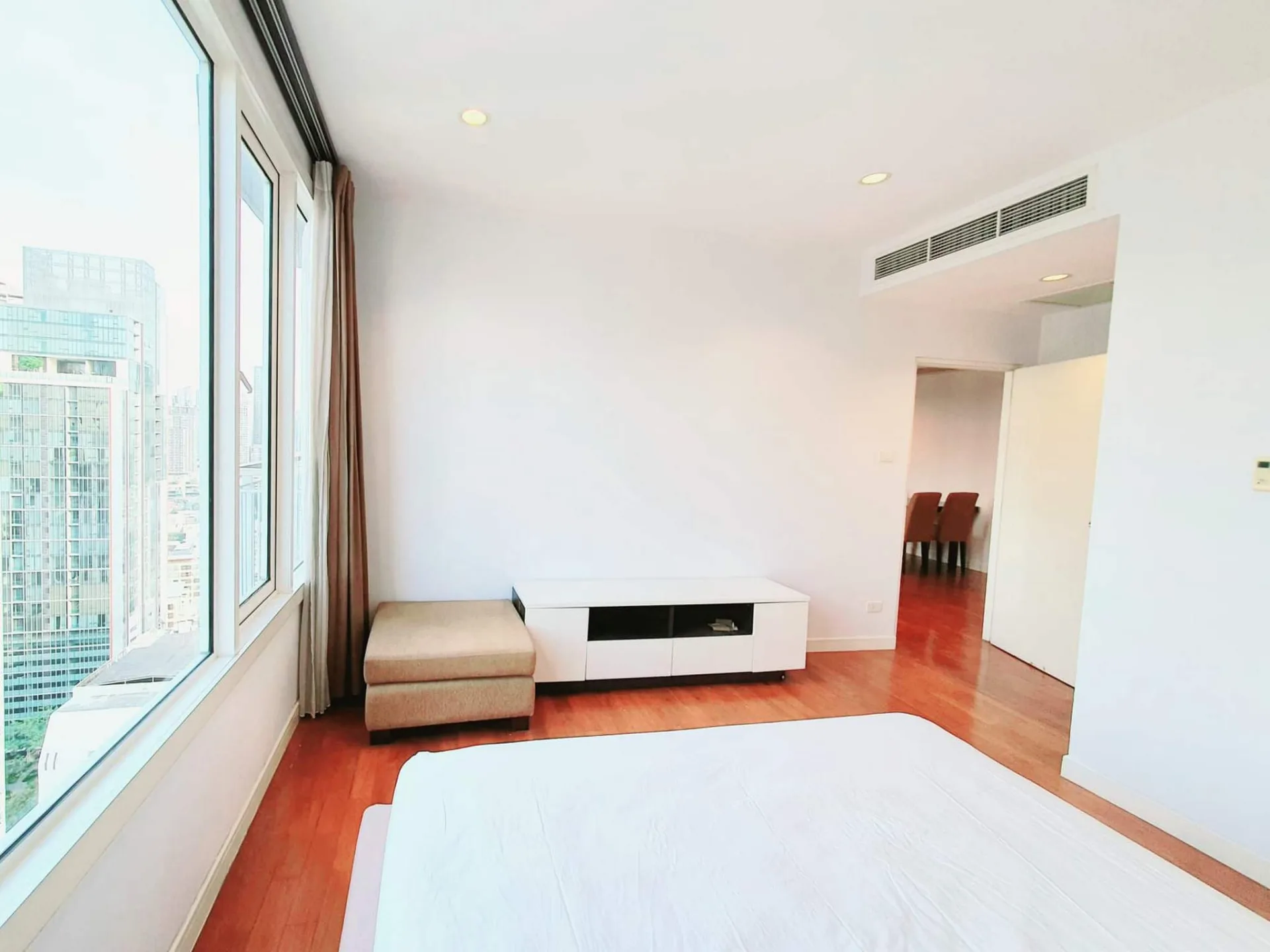 Property photos for Baan Siri 24