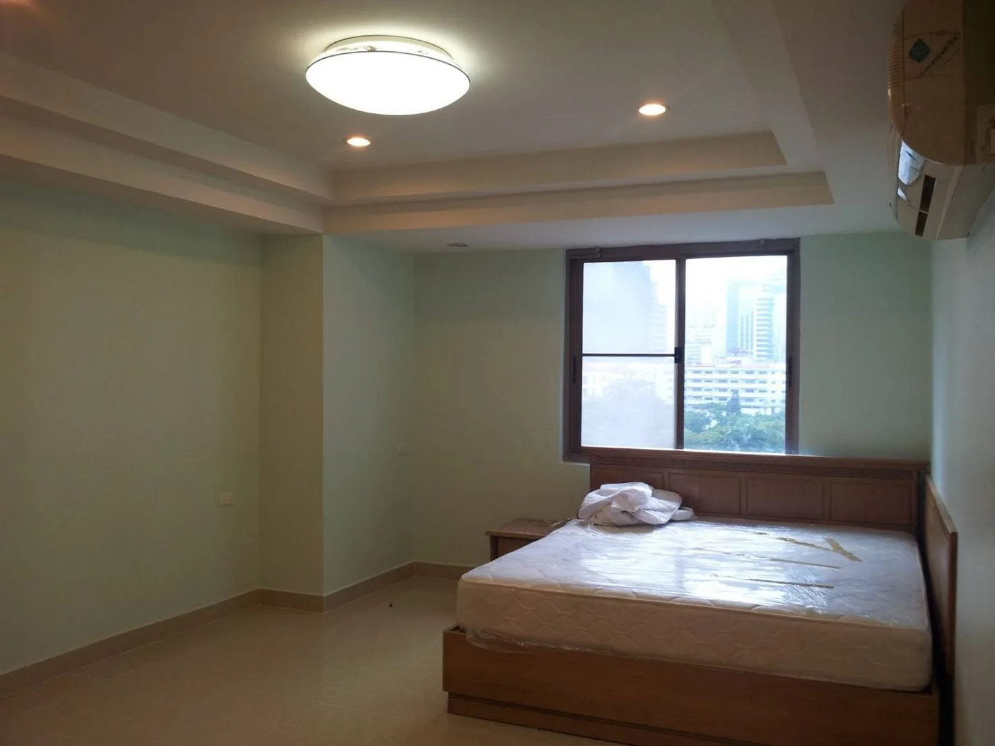 Property photos for Royal Castle