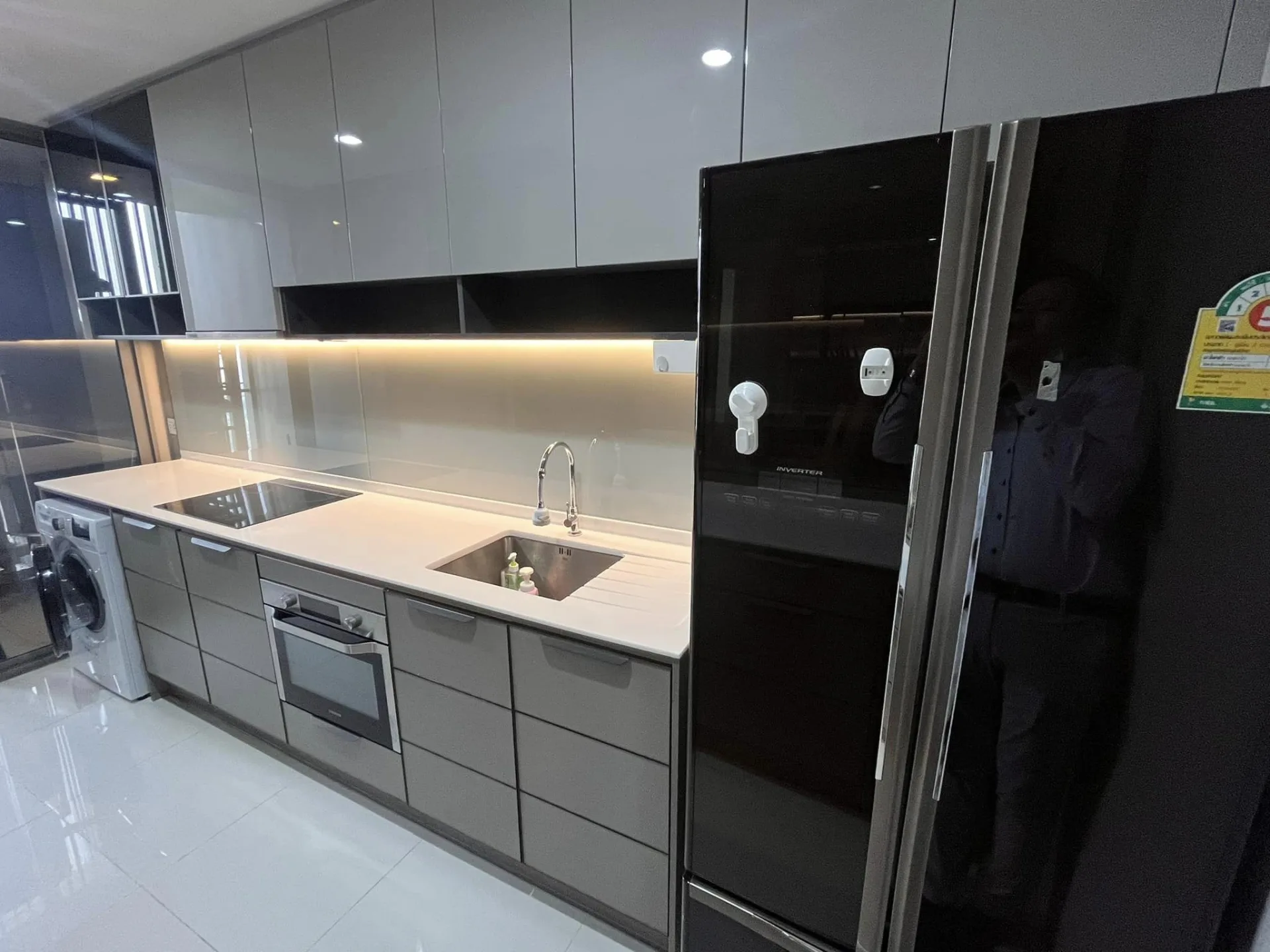 Property photos for 333 Riverside