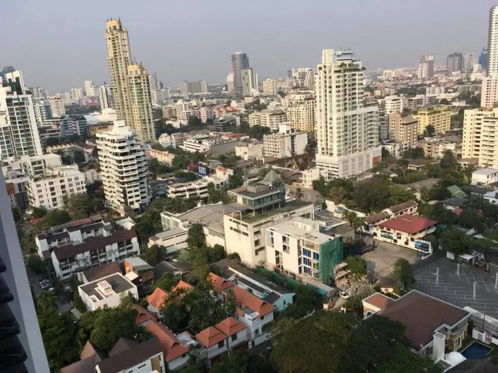 Property photos for Edge Sukhumvit 23