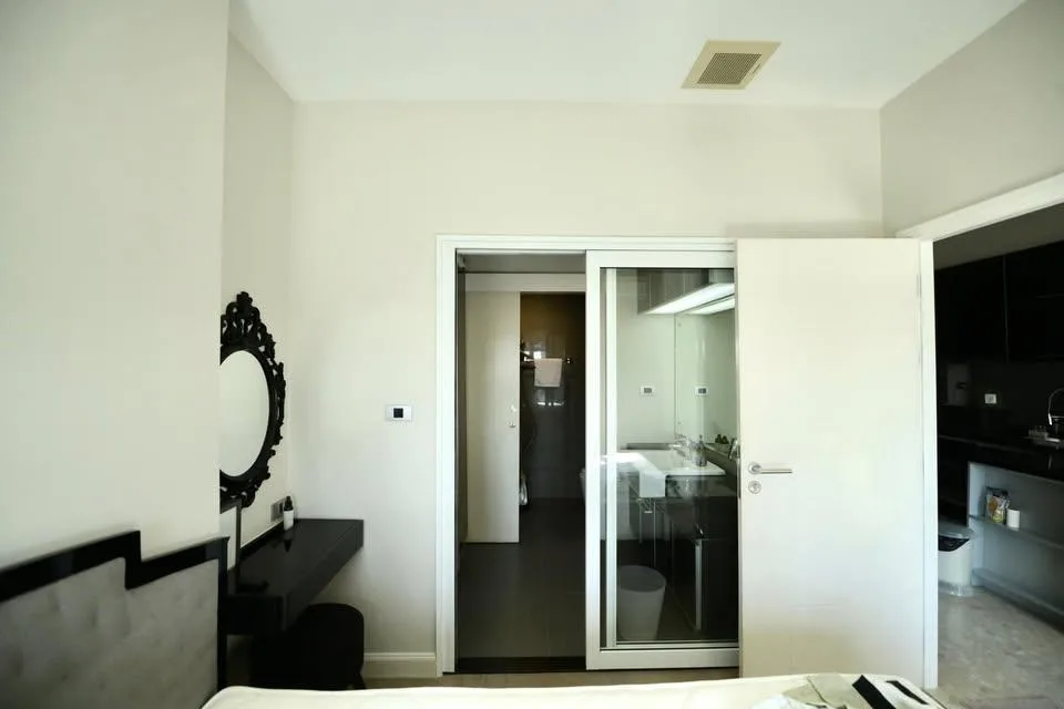 Property photos for The Crest Sukhumvit 34