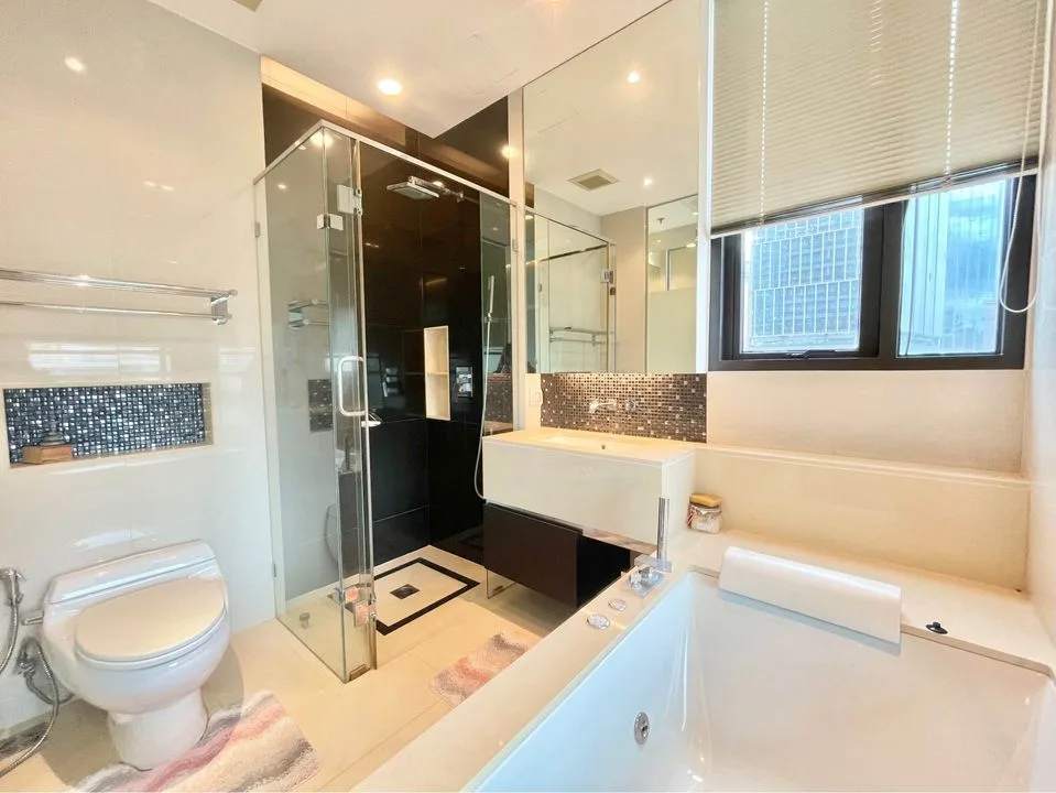 Property photos for The Address Sukhumvit 28