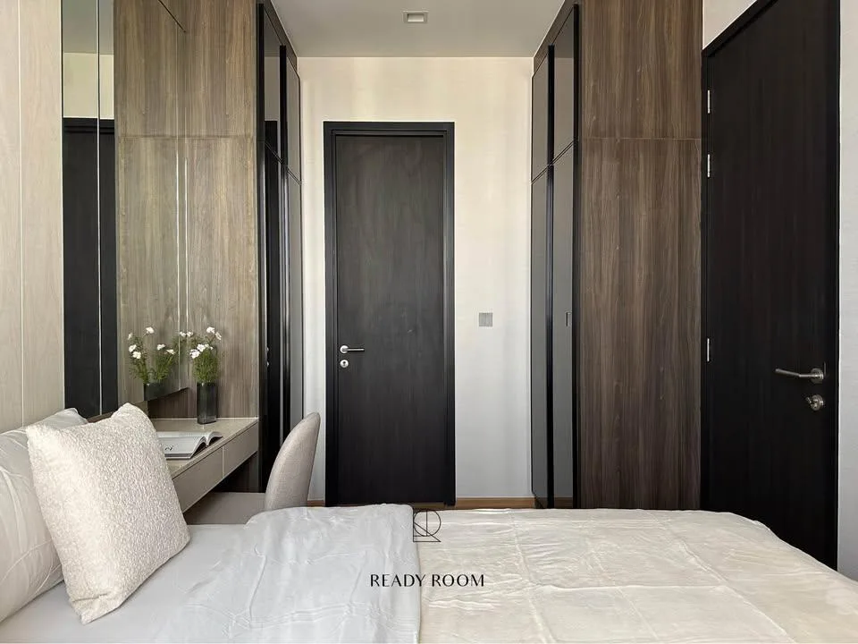 Property photos for Noble Around Ari