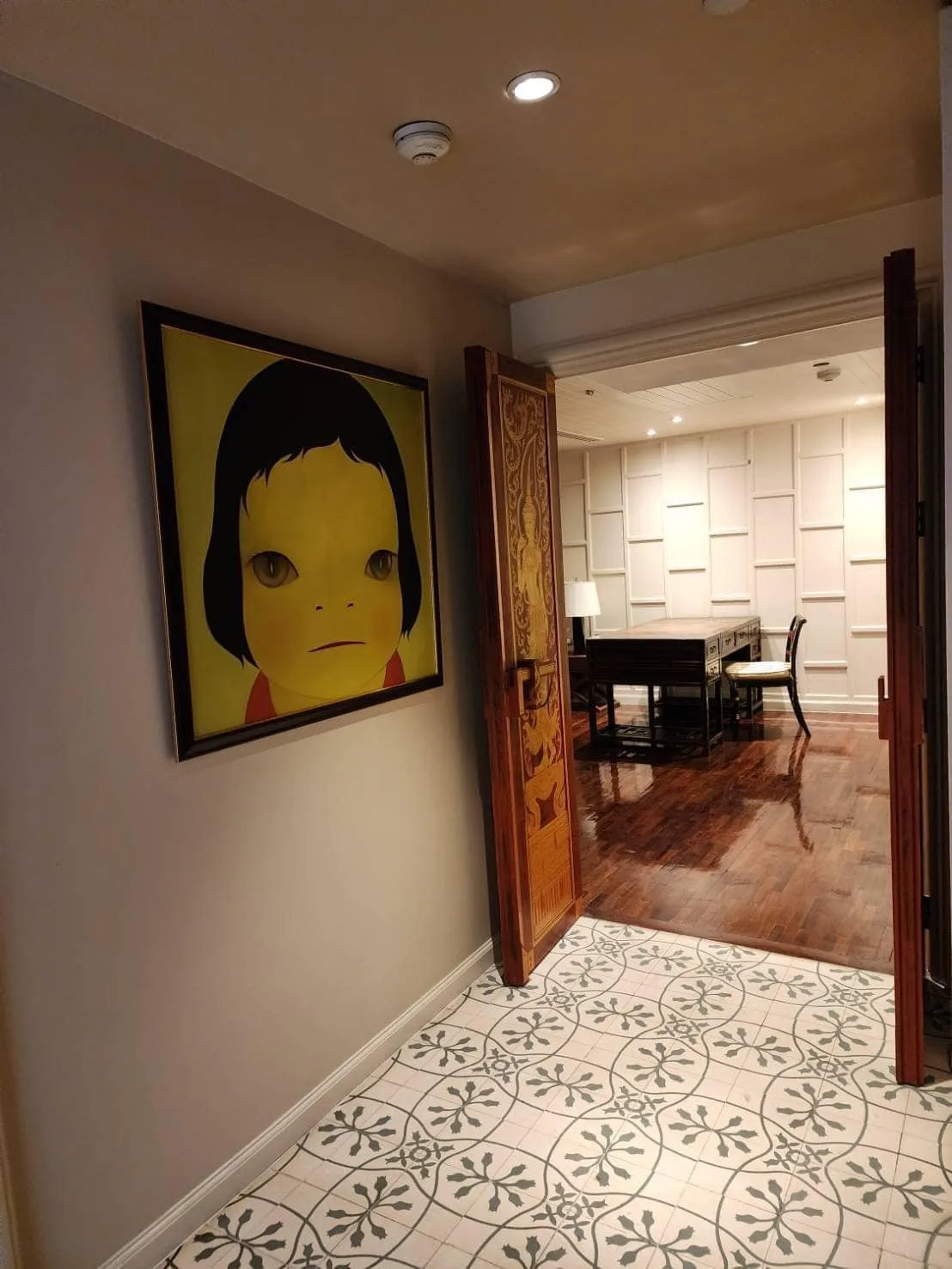 Property photos for State Tower