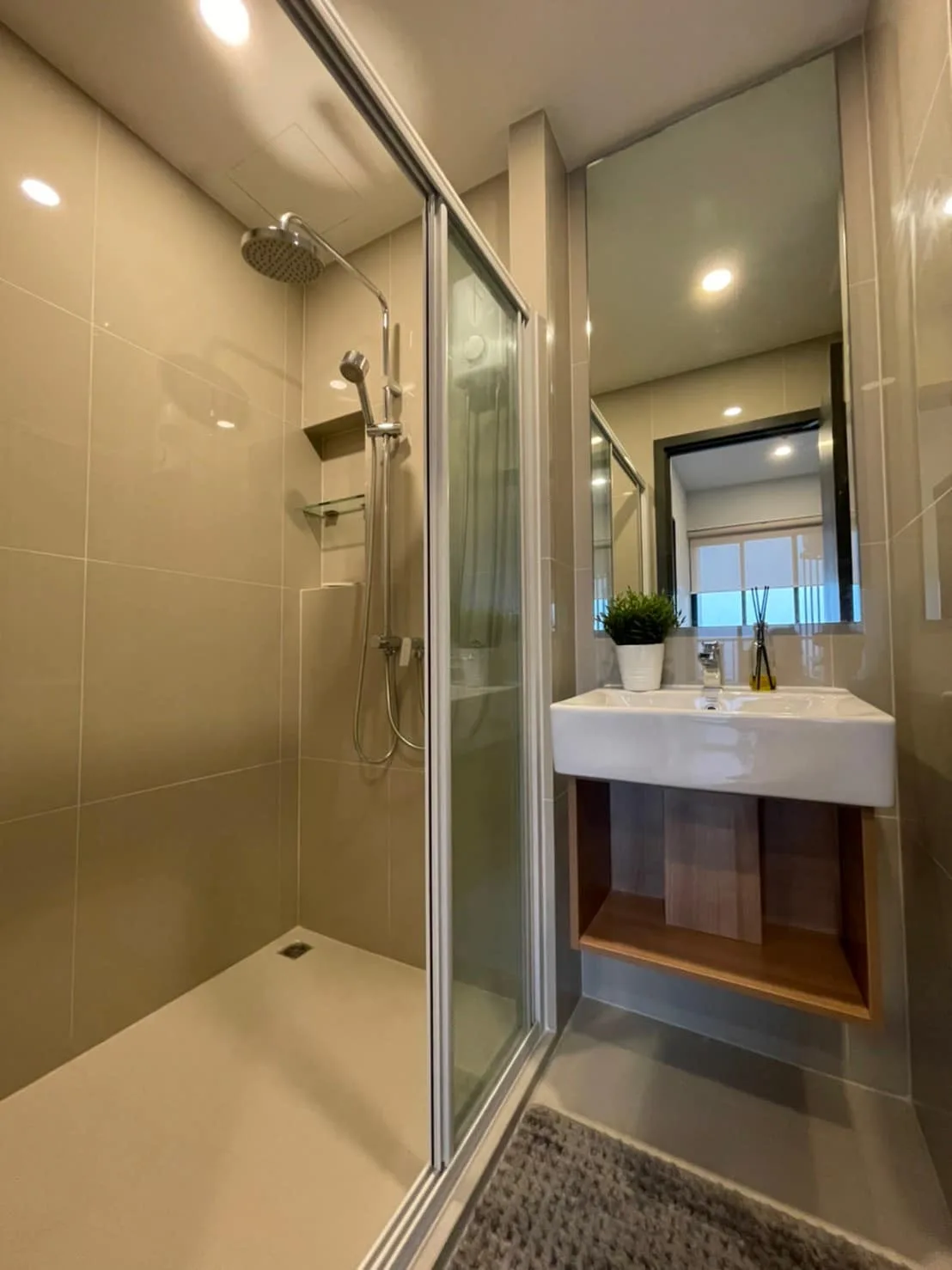 Property photos for Elio Del Nest Udomsuk