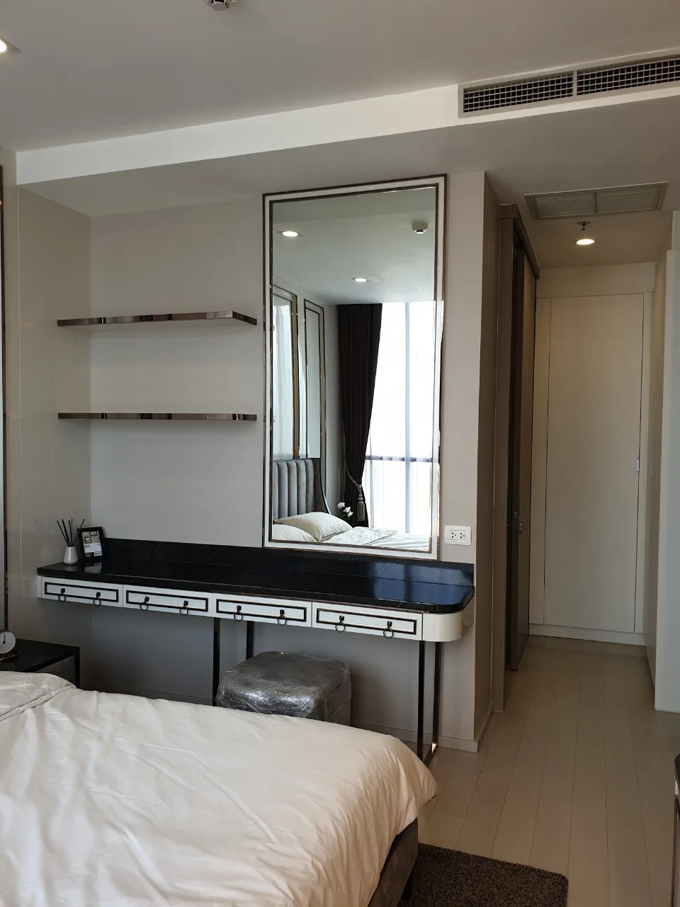 Property photos for Noble Ploenchit