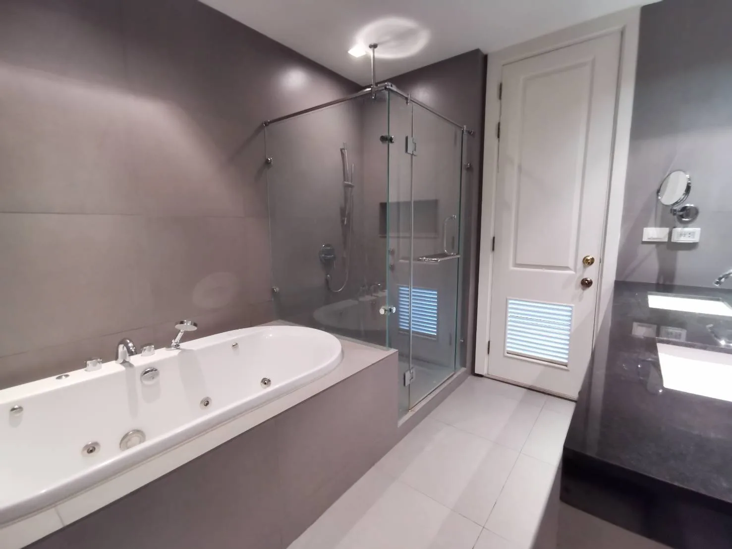 Property photos for Athenee Residence