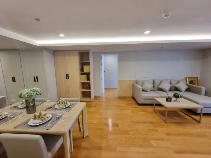 Property photos for Piya Apartment Sukhumvit 15
