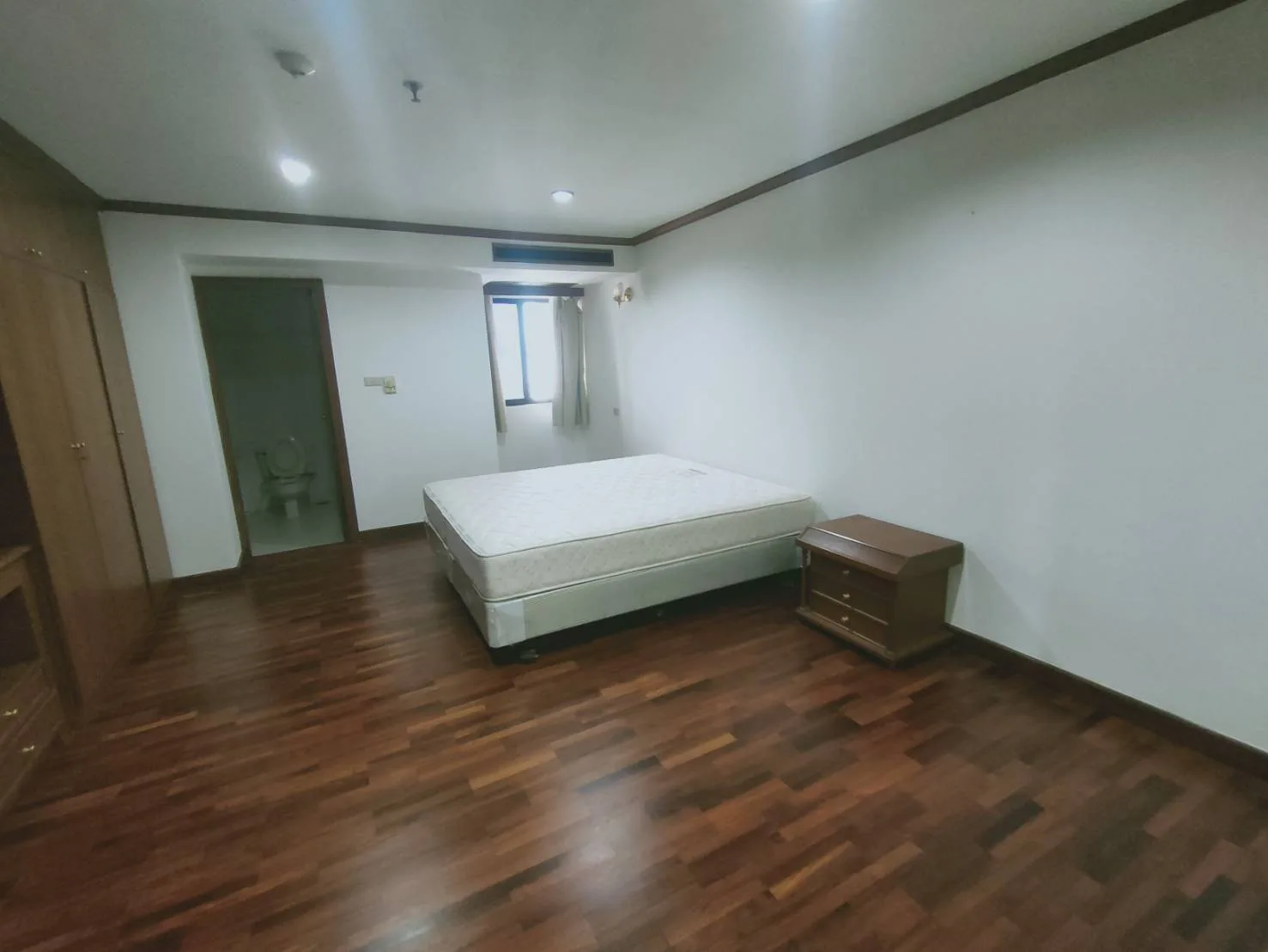 Property photos for Sethiwan Residence