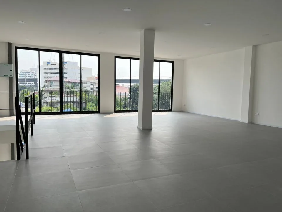 Property photos for Office Soi Bangna-trad 13