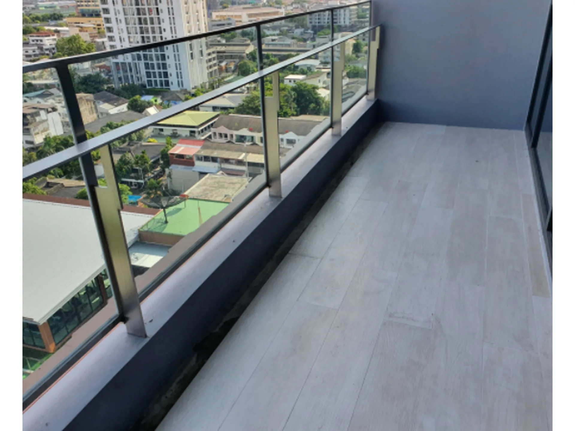 Property photos for The Room Sukhumvit 38