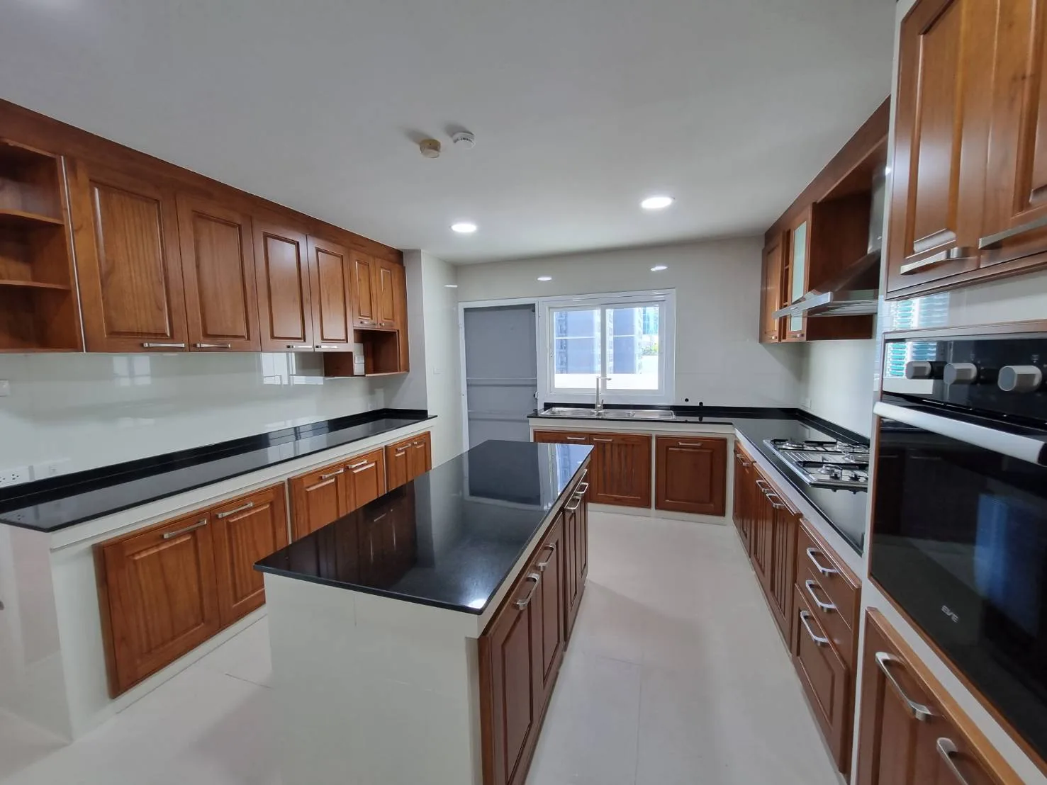 Property photos for Govind Tower