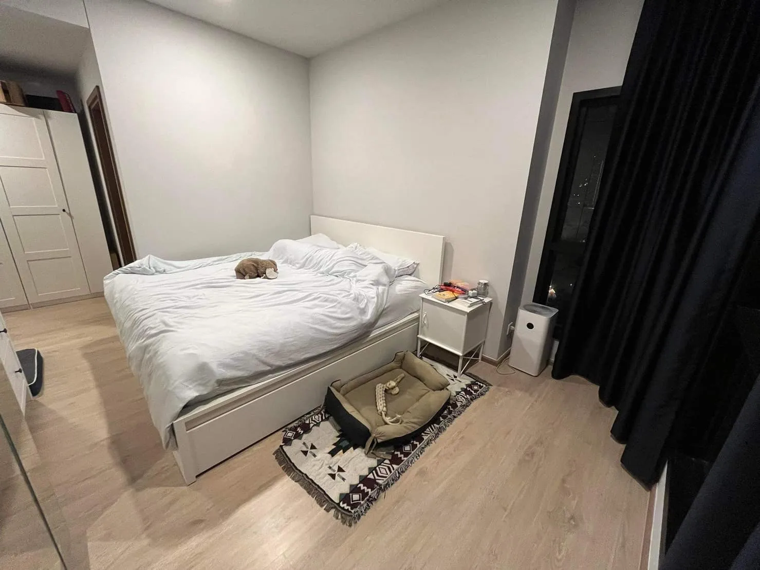 Property photos for Metris Pattanakarn