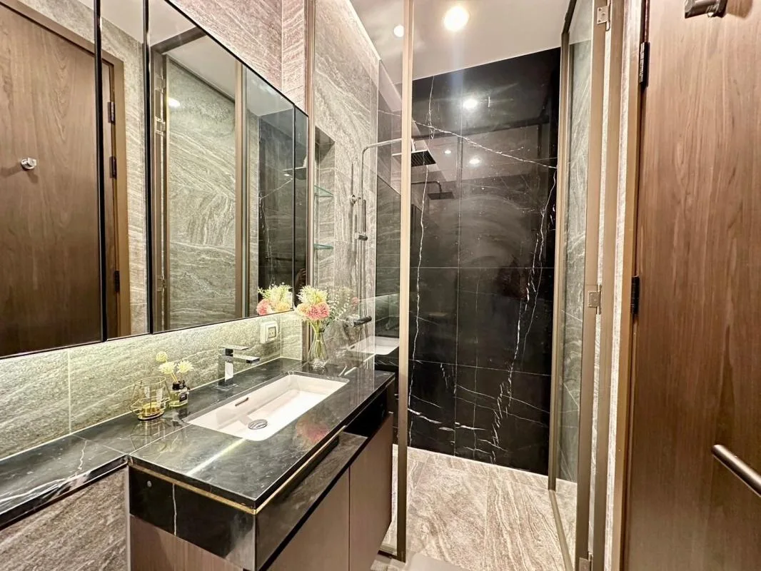 Property photos for The Esse Sukhumvit 36