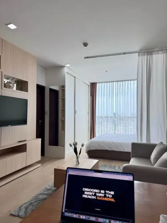 Property photos for Le Luk