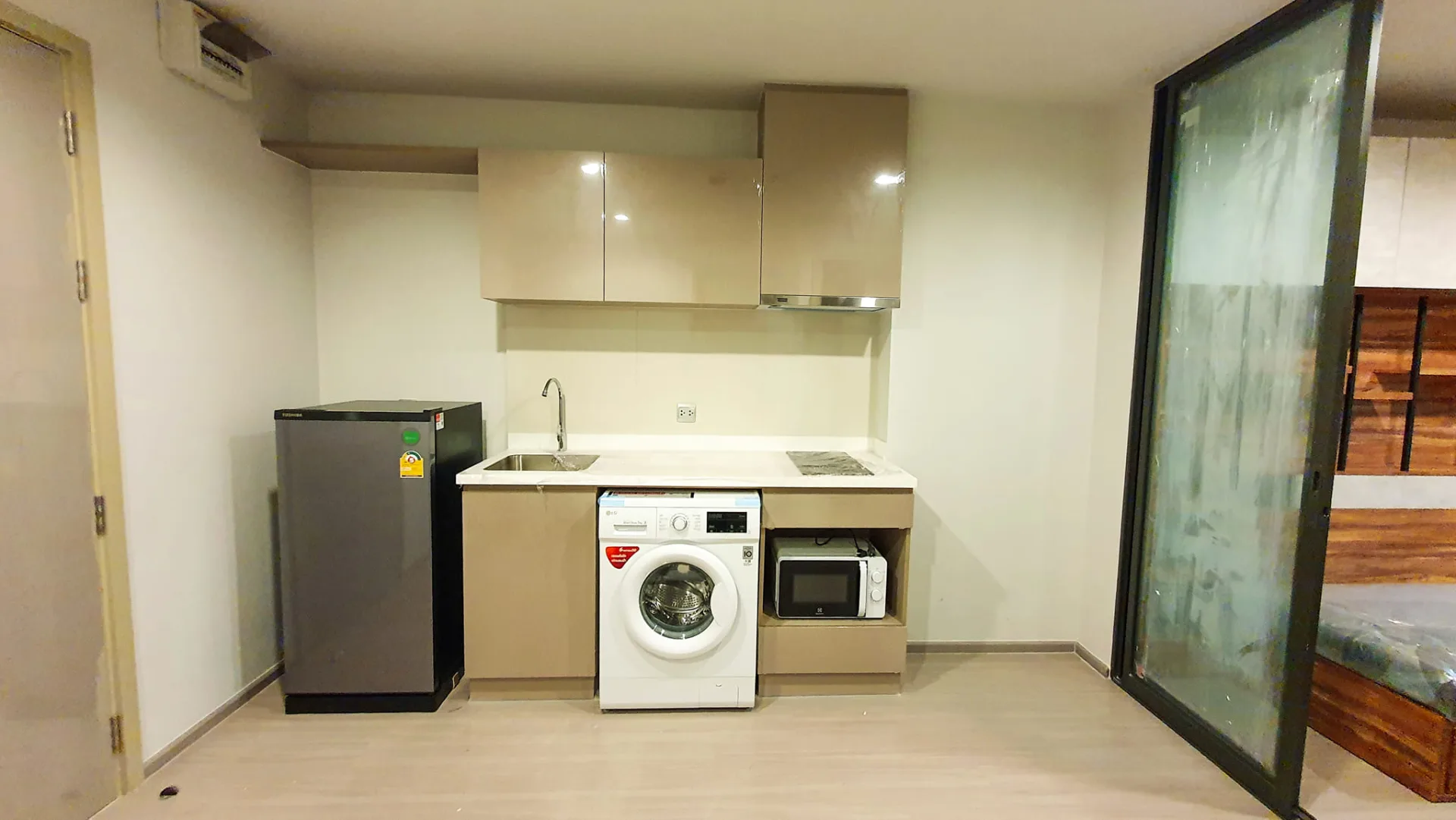 Property photos for Life Ladprao