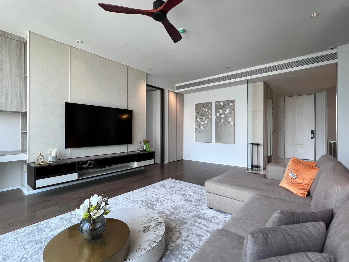 Property photos for Kraam Sukhumvit 26