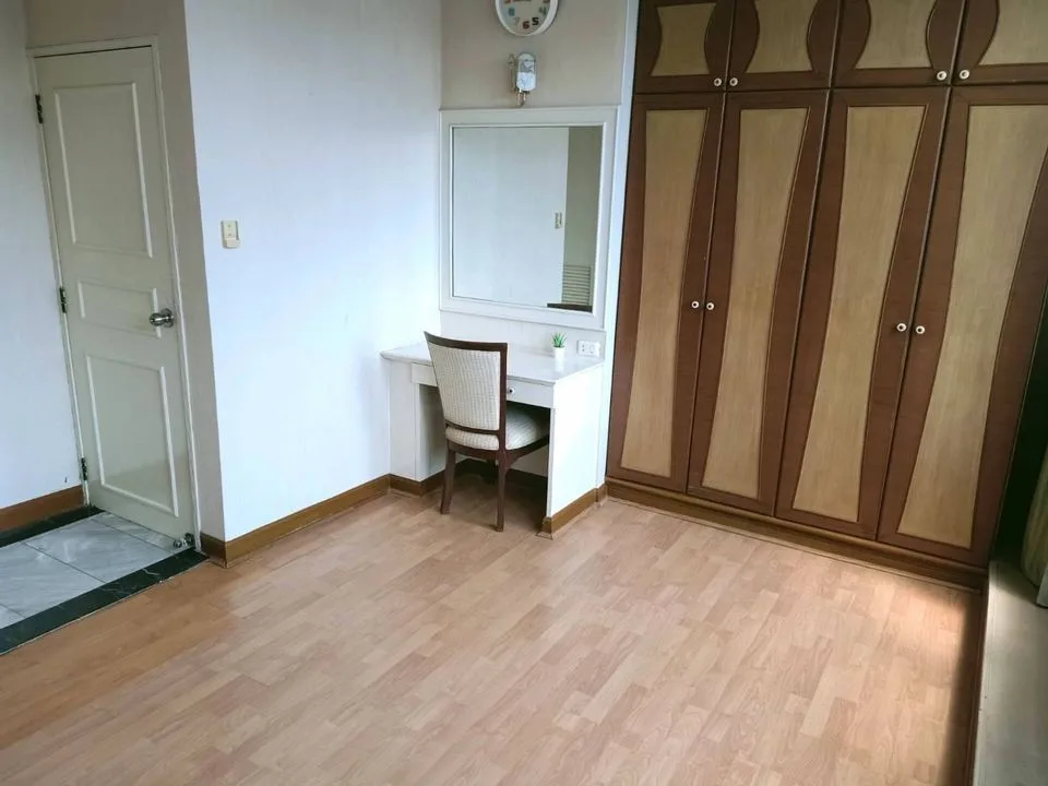Property photos for The Waterford Diamond