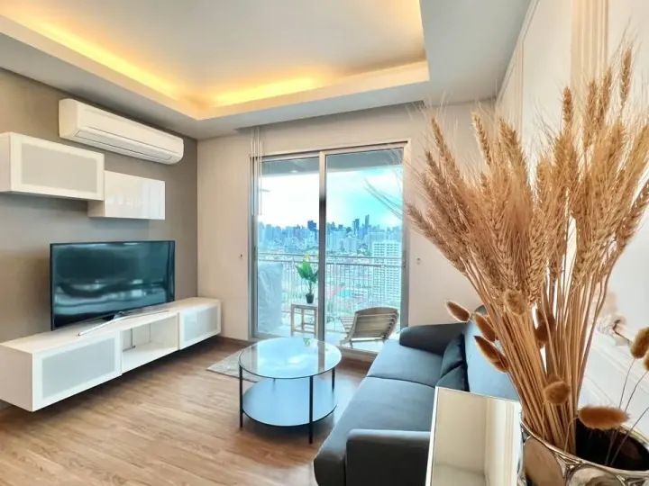 Property photos for Thru Thonglor