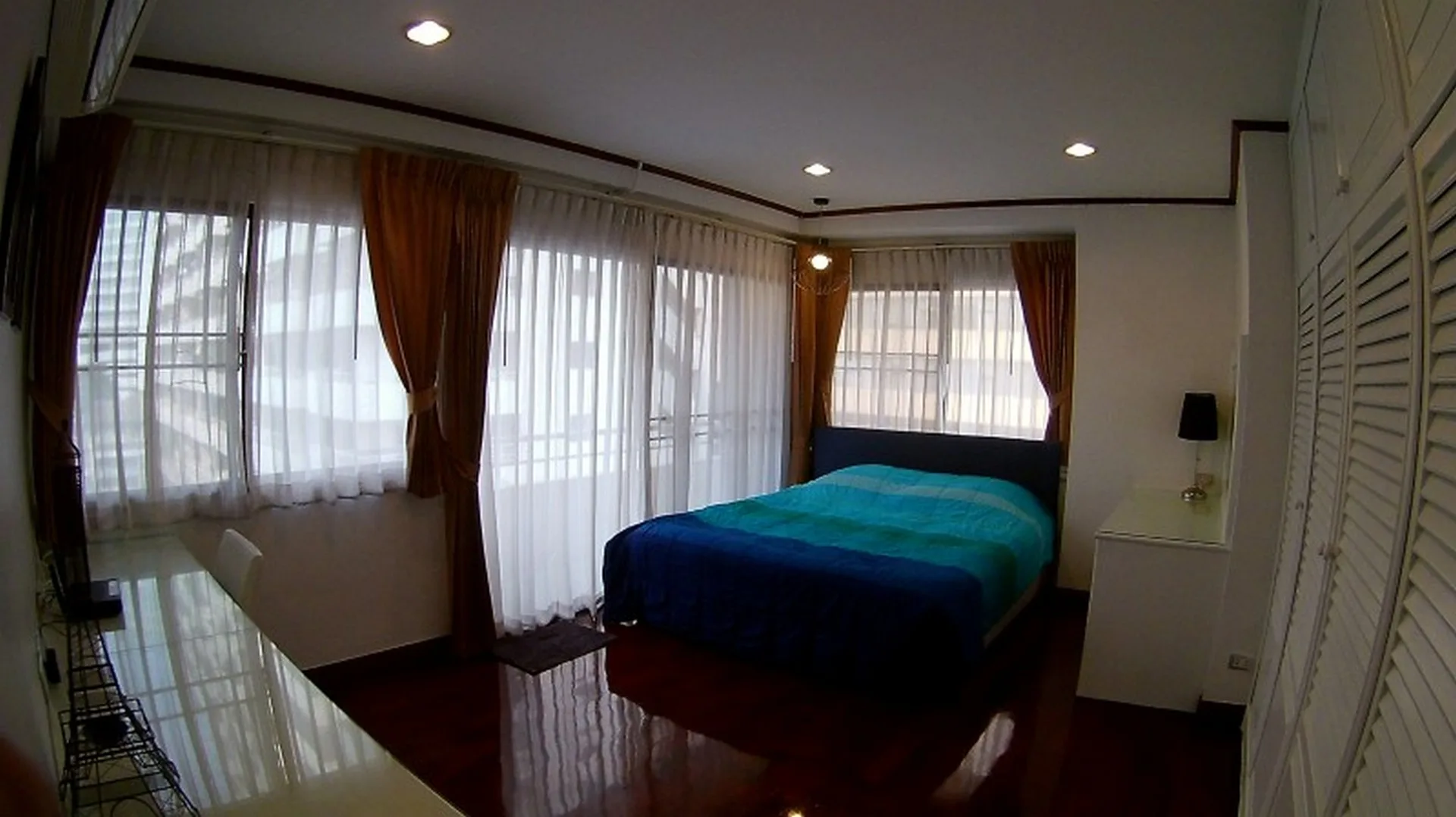 Property photos for Saranjai Mansion