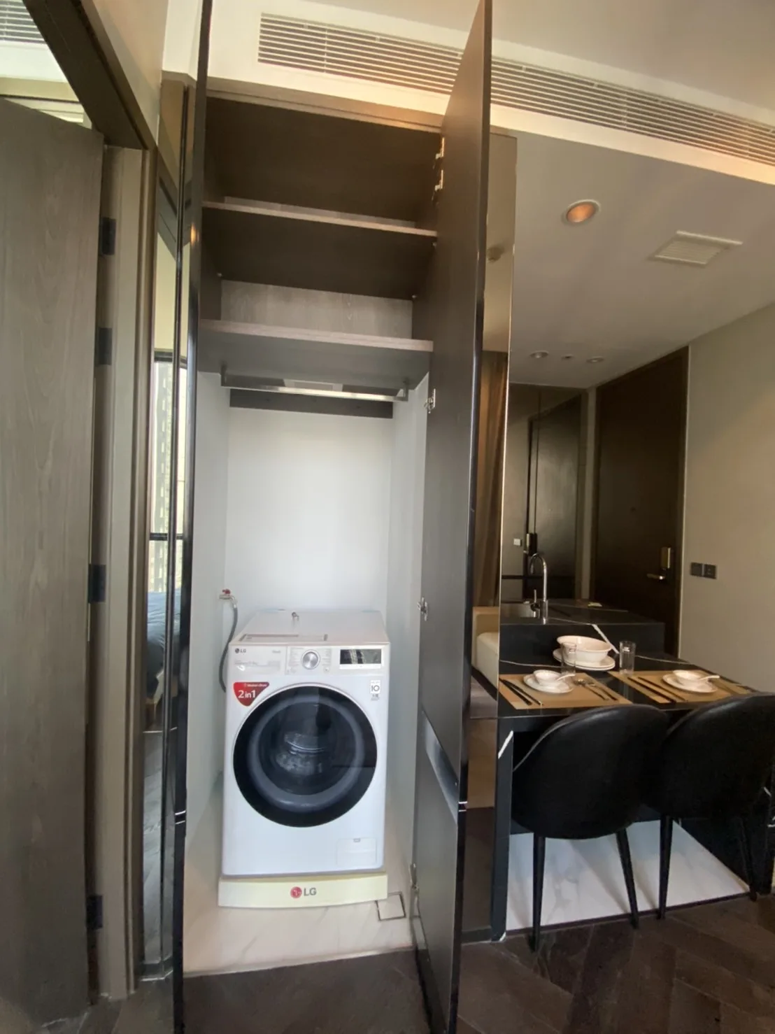 Property photos for The Esse Sukhumvit 36