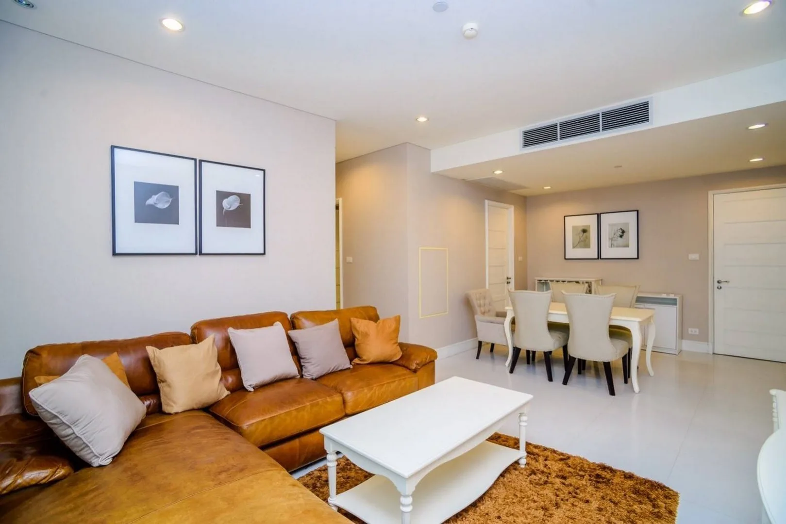 Property photos for Aguston Sukhumvit 22