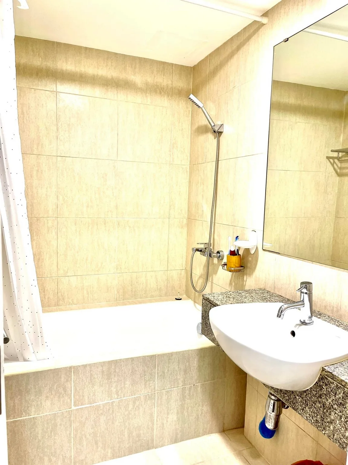 Property photos for The Clover Thonglor