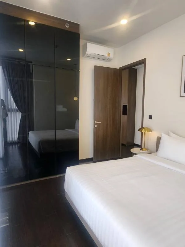 Property photos for Park Origin Thonglor