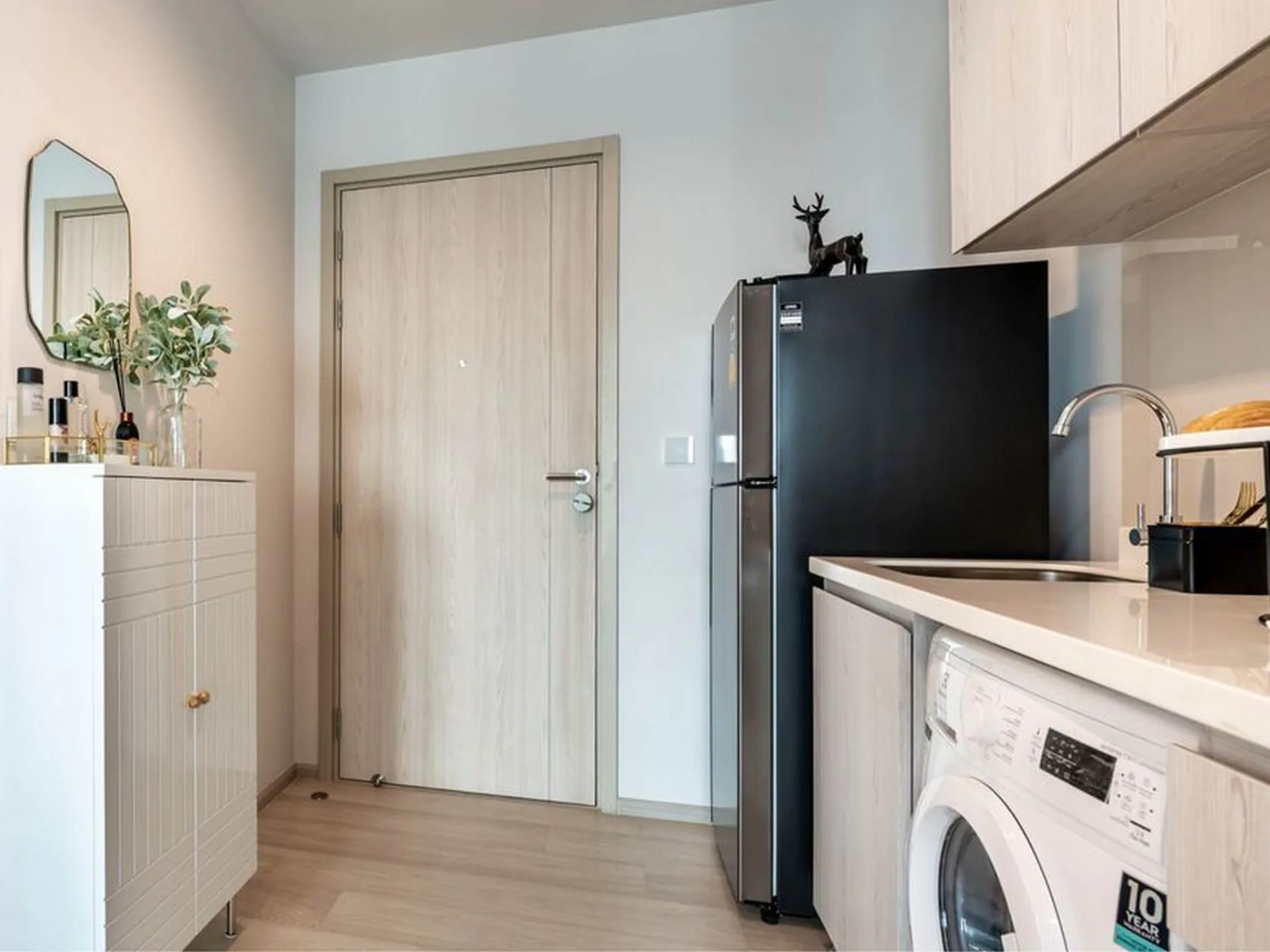 Property photos for Life One Wireless