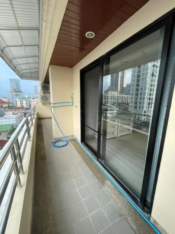 Property photos for Sampoom Garden