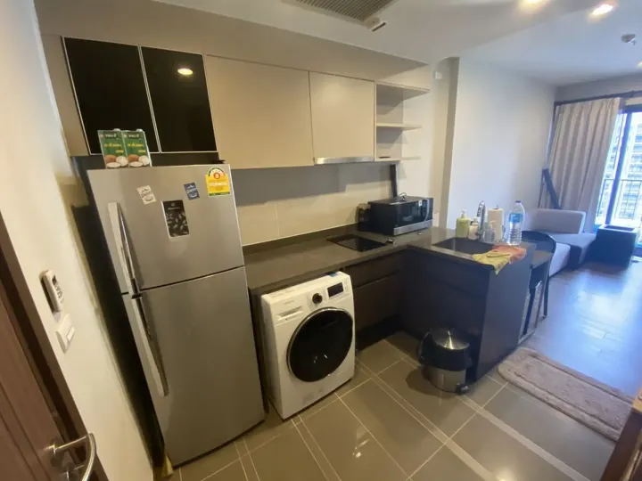 Property photos for Onyx Phaholyothin