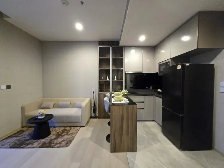 Property photos for The Extro Phayathai-rangnam