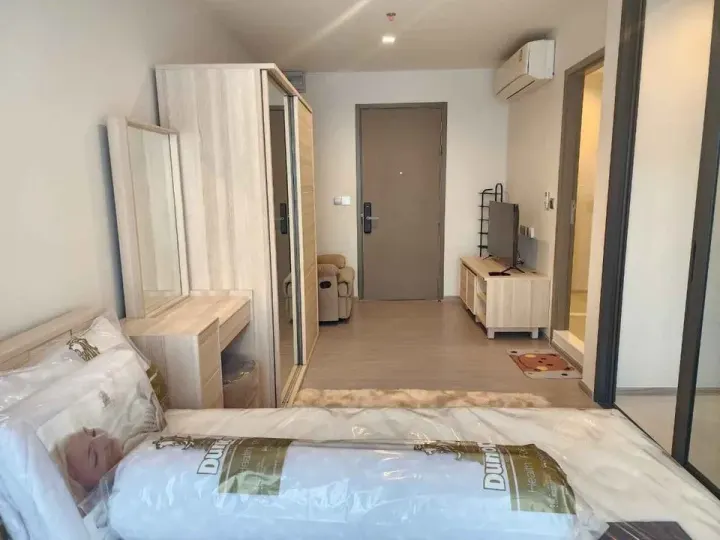 Property photos for Life Asoke Hype