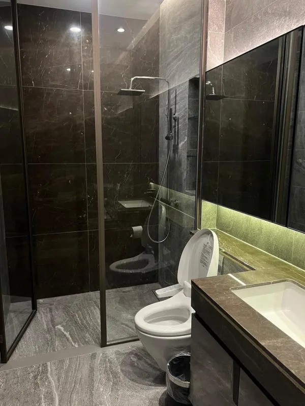 Property photos for The Esse Sukhumvit 36