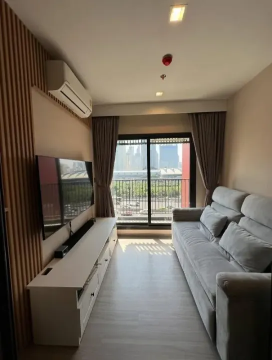 Property photos for Life Asoke Hype