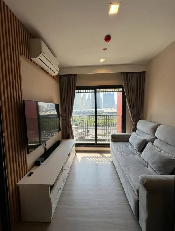 Property photos for Life Asoke Hype