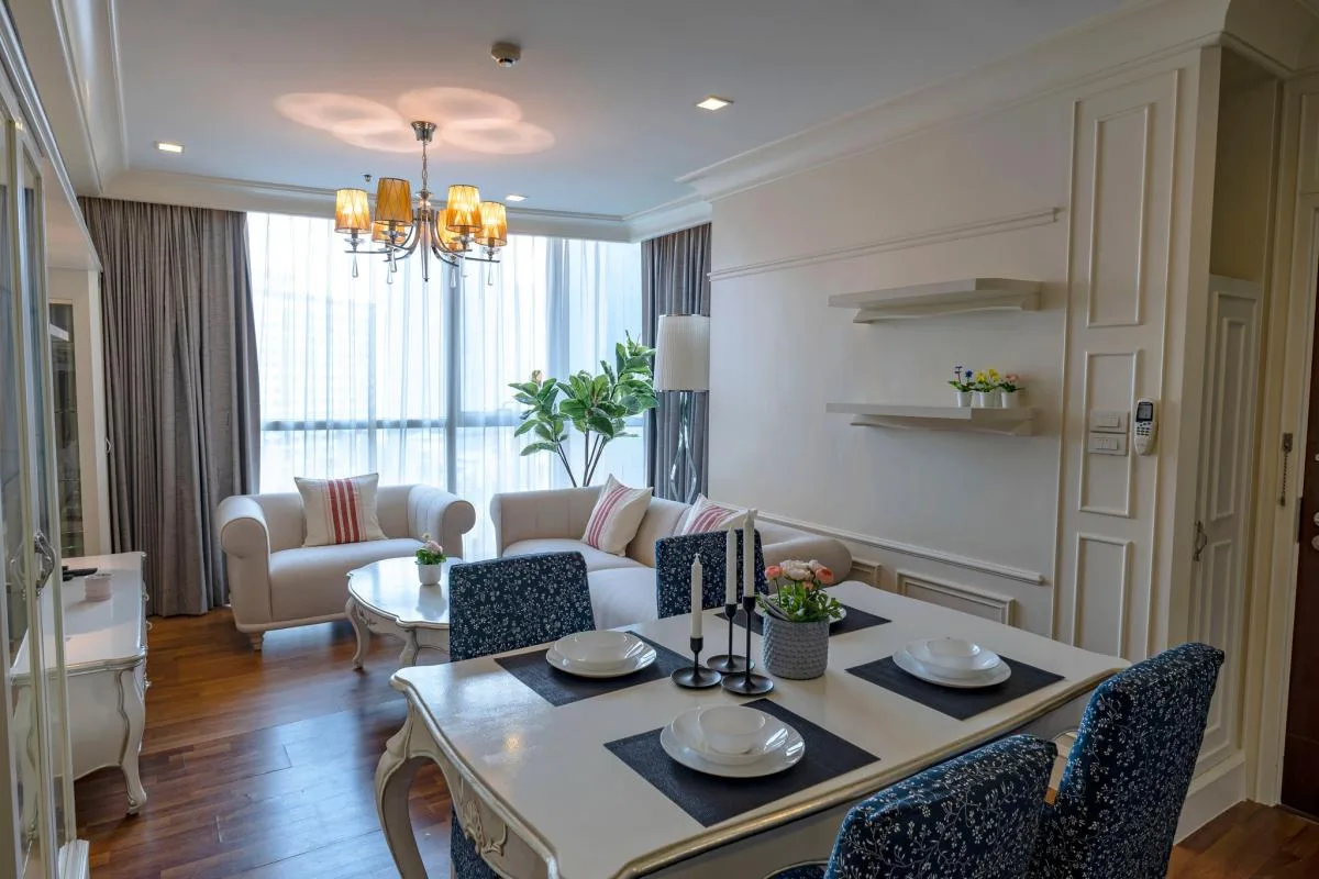 Property photos for Le Luk