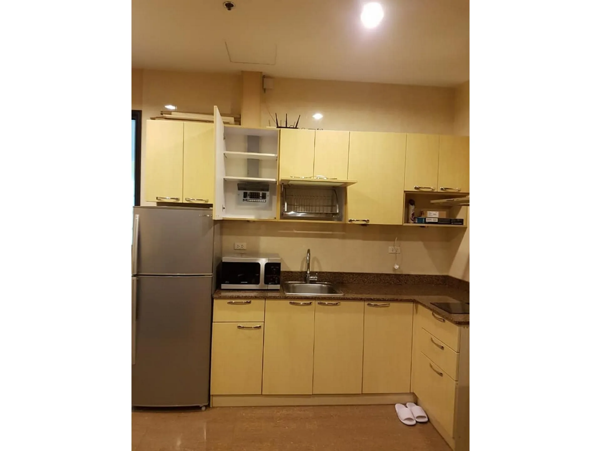 Property photos for Baan Klang Krung Siam - Pathumwan