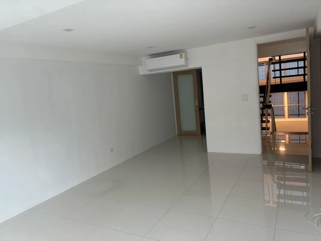 Property photos for Office 43/6 Soi Suk 11